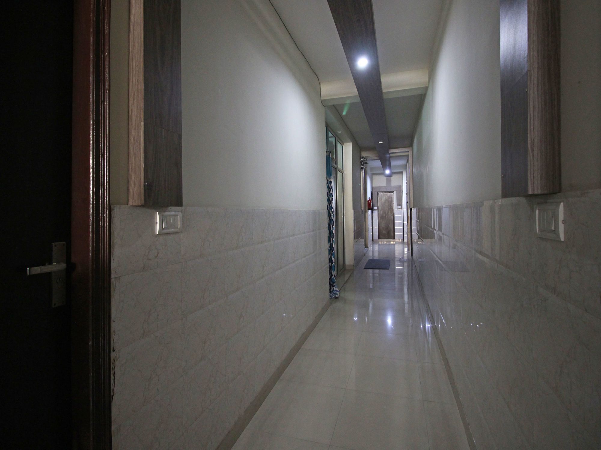 Oyo 576 Hotel Shree Kanta Residency Gurgaon Exterior photo