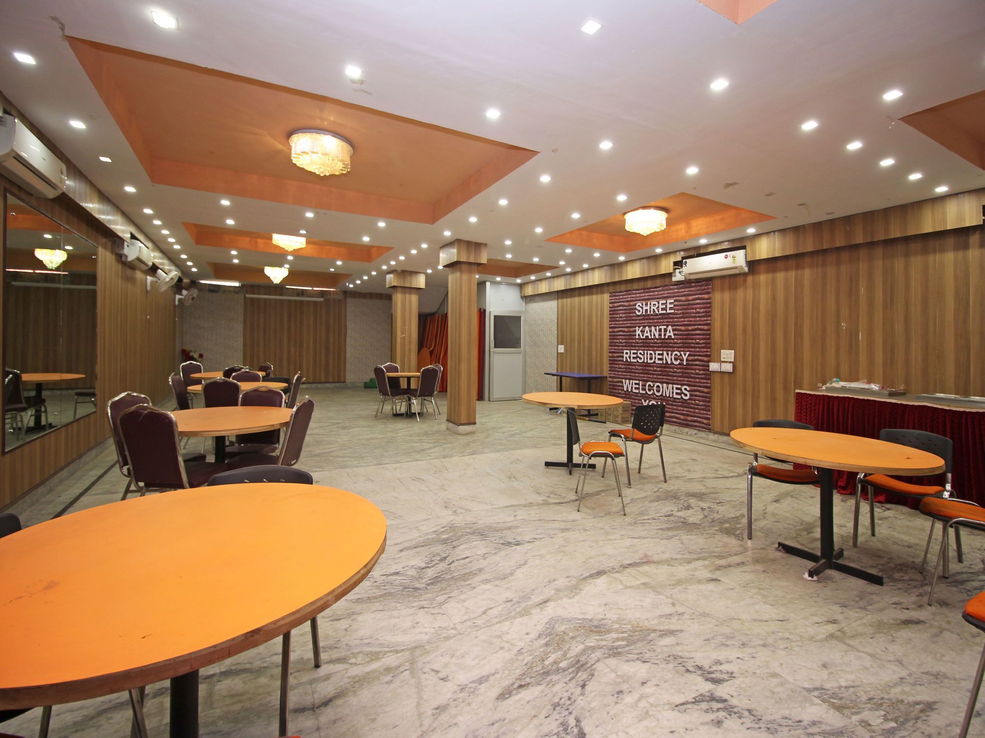 Oyo 576 Hotel Shree Kanta Residency Gurgaon Exterior photo